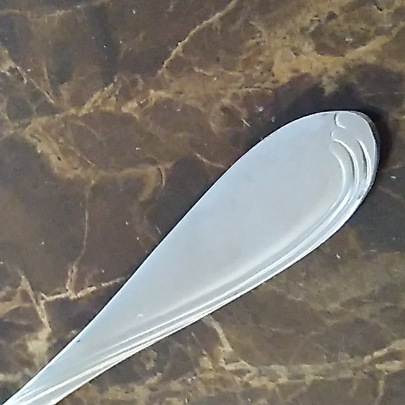 Oneida Camber 2 Dinner Forks Flatware - Picture 5 of 7